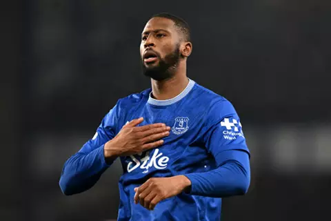 تقارير: مهاجم إيفرتون على رأس 4 مرشحين لخلافة ريتيجي في أتالانتا